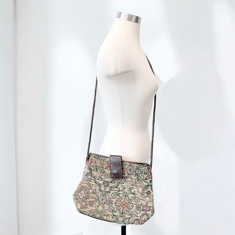 Vintage Relic Tapestry Embroidered Floral Crossbody Purse Bag Shoulder Brown Bra